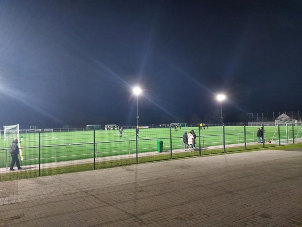 Sportfeld Oberau 2 - Altenstadt/Hessen-Oberau
