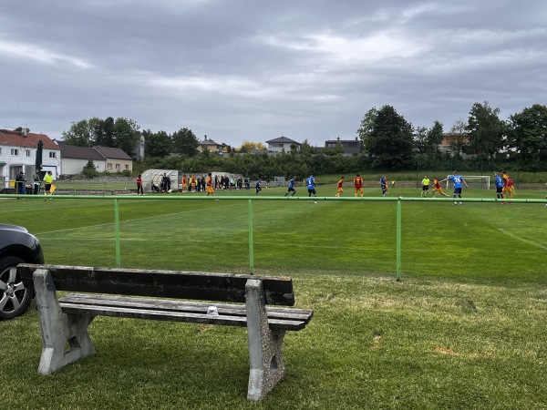 Stadion FK Zbuzany - Zbuzany