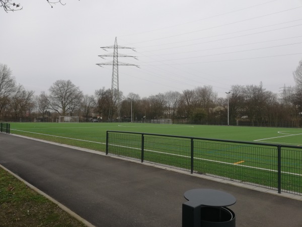 Universitätssportanlage Platz 3 - Essen/Ruhr-Altenessen