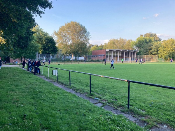 Sportplatz Moorburger Elbdeich - Hamburg-Moorburg