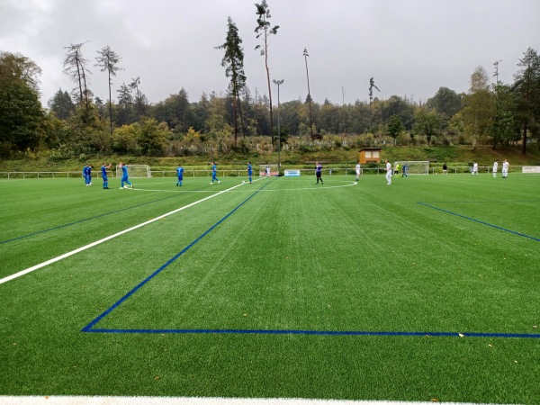Sportplatz am Bürgerhaus - Schlangenbad-Hausen