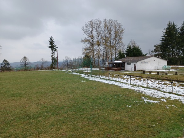 Sportplatz Rennstraße - Weilrod-Hasselbach