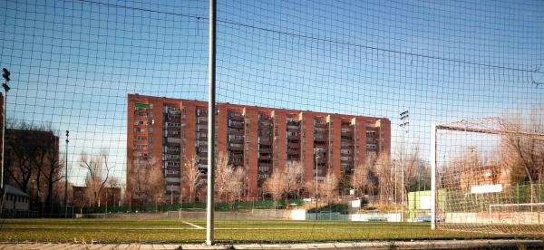 Campo de Fútbol Colegio Público Aragón - Madrid, MD