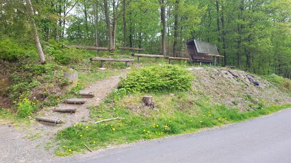 Friedrich-Ludwig-Jahn-Sportstätte - Floh-Seligenthal-Struth-Helmershof