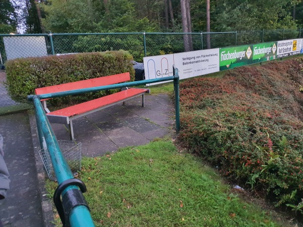 Sportplatz Niederhausen - Pracht-Niederhausen