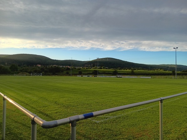 Stadion Hildebrandseck - Neustadt/Weinstraße-Königsbach