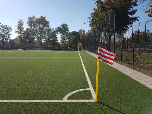 Bezirkssportanlage Weidenpesch Platz 2 - Köln-Weidenpesch