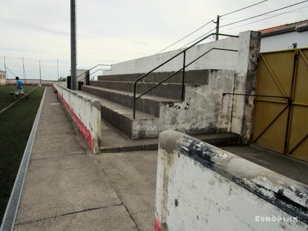 Campo de Jogos da Ponta Garça - Ponta Garça - Vila Franca do Campo (Ilha de São Miguel, Açores) 