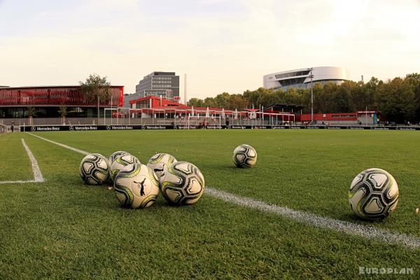 Robert-Schlienz-Stadion - Stuttgart-Bad Cannstatt