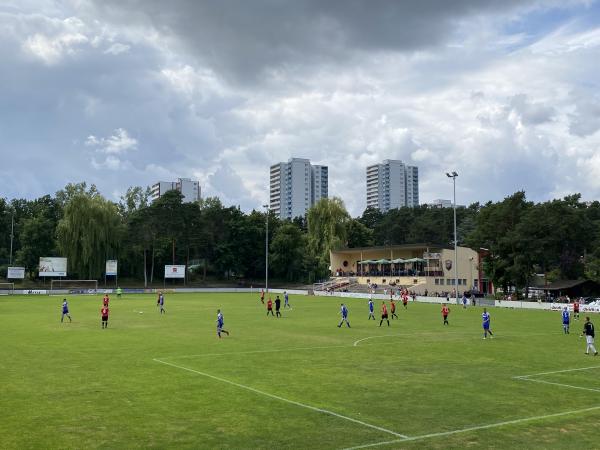 Stadion Schallershofer Straße - Erlangen-Büchenbach