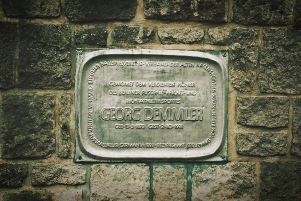 Willy-Kressmann-Stadion - Berlin-Tempelhof