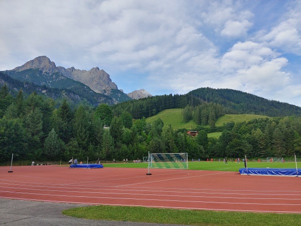 Leichtathletikanlage Bürgerau - Saalfelden am Steinernen Meer