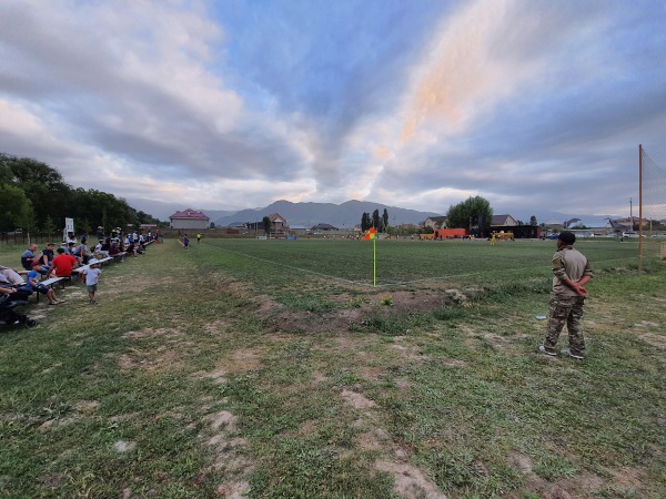 Futbol'nyy Stadion Besh-Kungoy - Besh-Kungoy