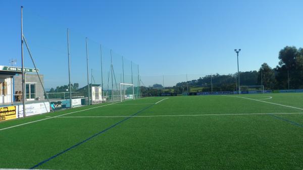 Campo de Fútbol das Cachizas - Meaño, Galicia