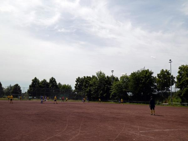 Sportplatz Gladbach - Neuwied-Gladbach