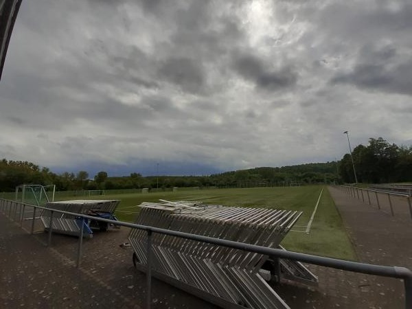 Schul- und Sportzentrum Zell Platz 2 - Esslingen/Neckar-Zell