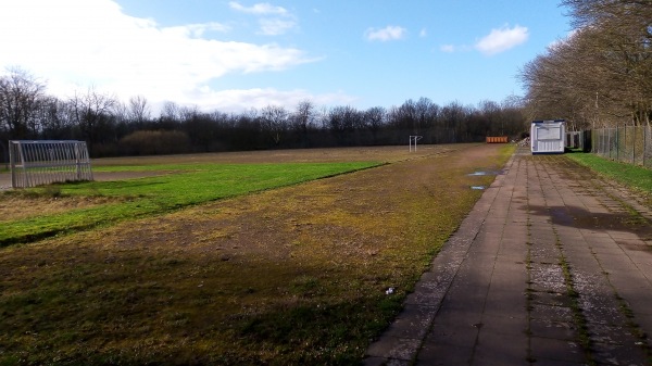 Sportplatz Friedenspark - Leverkusen-Rheindorf