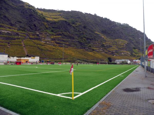 Sportplatz unter dem Rosenberg - Kobern-Gondorf