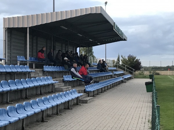 Stadion Gminy Ksawerów - Wola Zaradzyńska-Ksawerów
