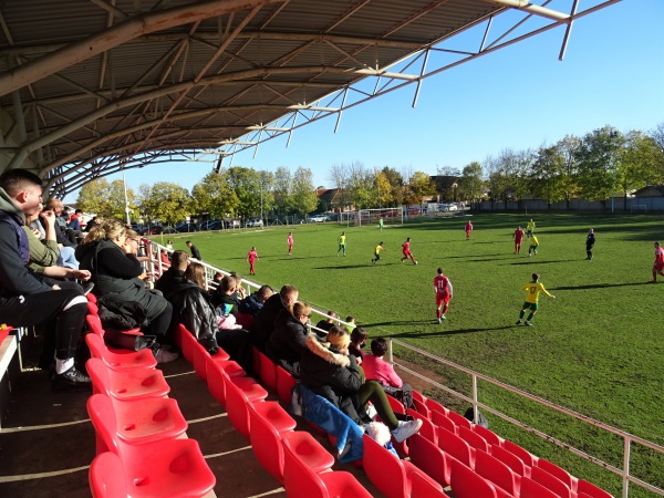 Štadión MFK Malé Dvorníky - Malé Dvorníky