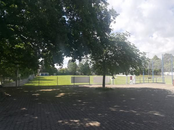 Sportplatz Emichsburg - Bockenheim/Weinstraße-Kleinbockenheim