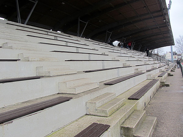 Stade Jean-Delbert - Montreuil