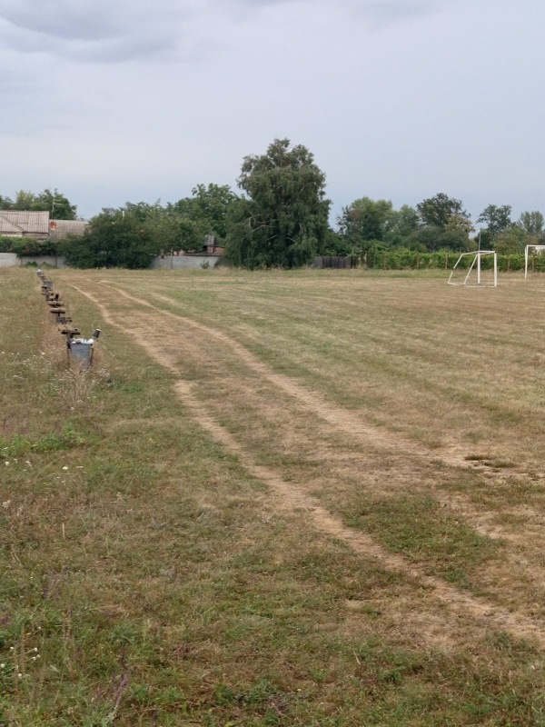 Stadion Maiak - Savyntsi