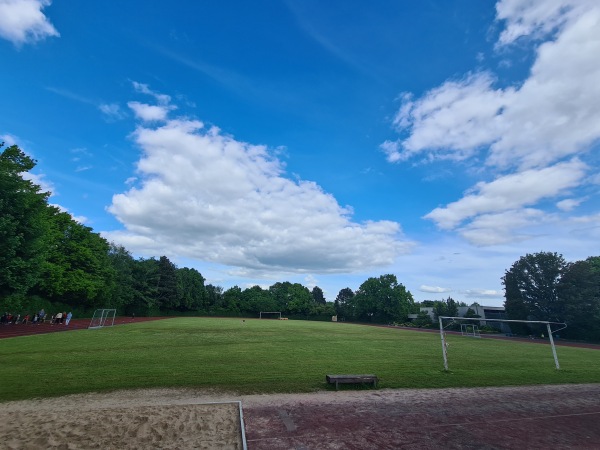 Sportplatz Otto-Hahn-Schule - Frankfurt/Main-Nieder-Eschbach