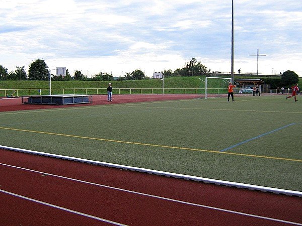 Kaiserbergstadion - Linz/Rhein