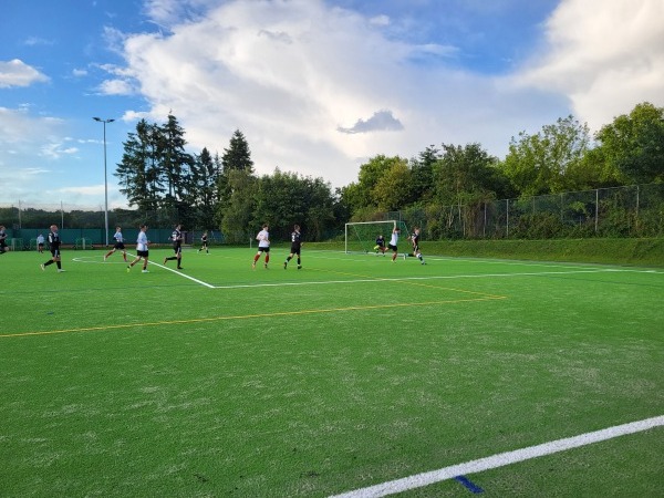 Sportzentrum Adendorf B-Platz - Adendorf