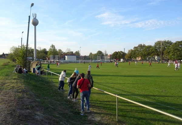 Kunszigeti Sportpálya - Kunsziget