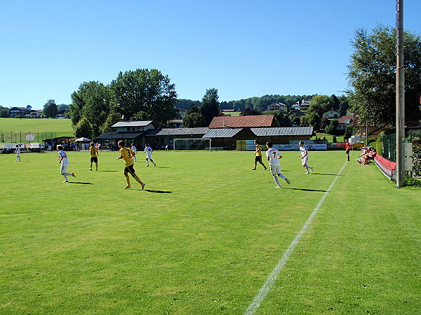 Sportplatz Berndorf - Berndorf bei Salzburg