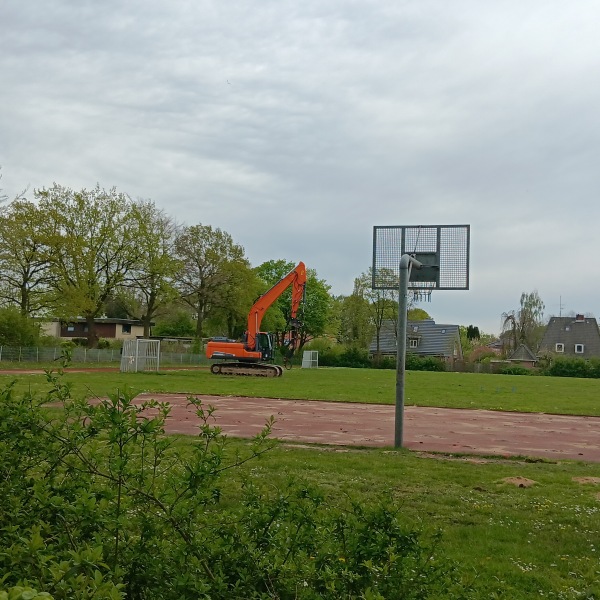Gut-Heil-Stadion D-Platz - Neumünster