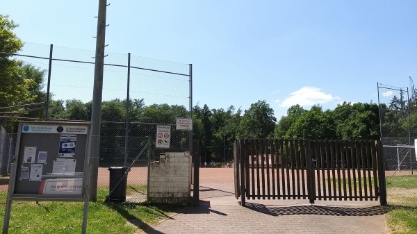 Sportplatz Trompeterstraße - Wiesbaden-Rambach