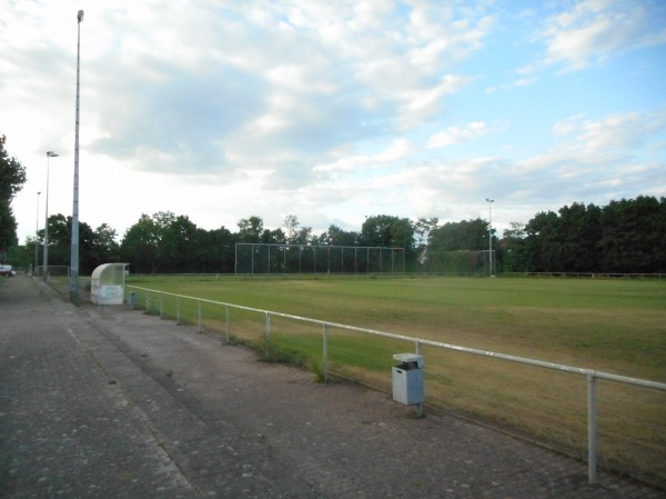 Sportanlage Oberwald Platz 2 - Lingenfeld