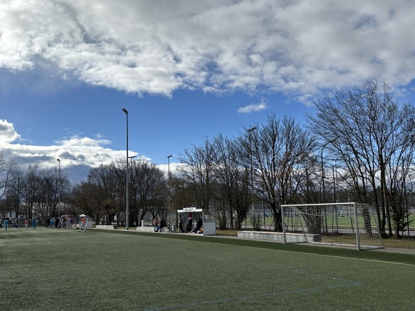 Sportpark am Karlsfeld Platz 2 - Karlsfeld