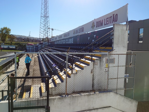 Estádio Pina Manique (1954) - Lisboa