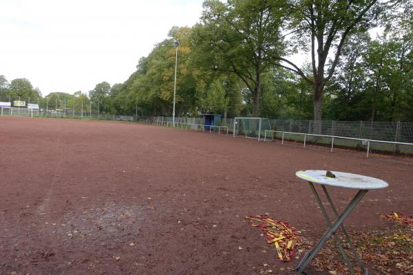 Bezirkssportanlage Kaiser-Wilhelm-Park Platz 2 - Krefeld