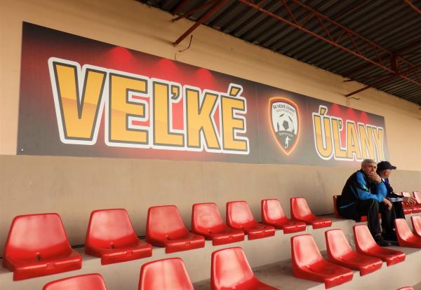 Futbalový štadión ŠK Veľké Úľany - Veľké Uľany