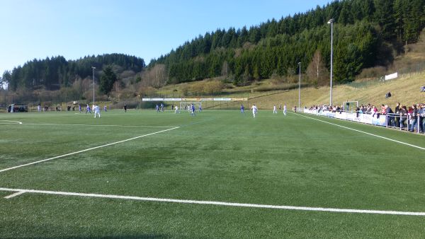 Gunterstalstadion Nebenplatz - Breidenbach