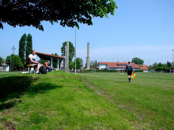 Alter Zustand vor Umbau zu Kunstrasen