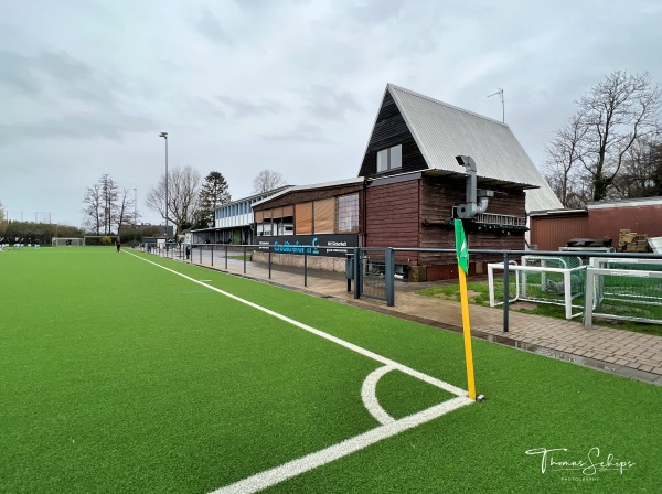 Sportplatz Föhrenweg - Essen/Ruhr-Haarzopf