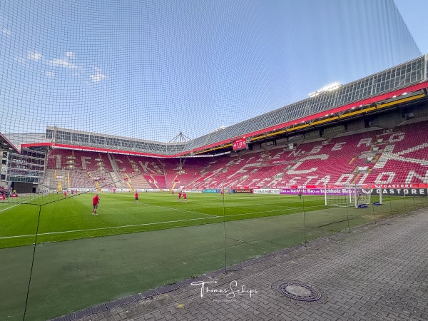 Fritz-Walter-Stadion - Kaiserslautern-Betzenberg