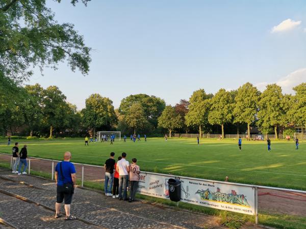 Bezirkssportanlage Rundweg - Krefeld-Uerdingen