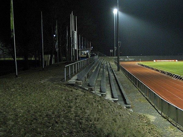 Volksparkstadion Nebenplatz 1 (alt) - Neuruppin