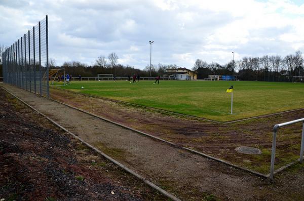 Sportplatz Hemmericher Straße - Weilerswist-Metternich