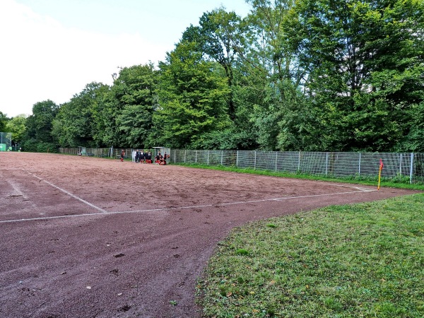 Sportplatz Im Emscherbruch 70 - Gelsenkirchen-Resser Mark