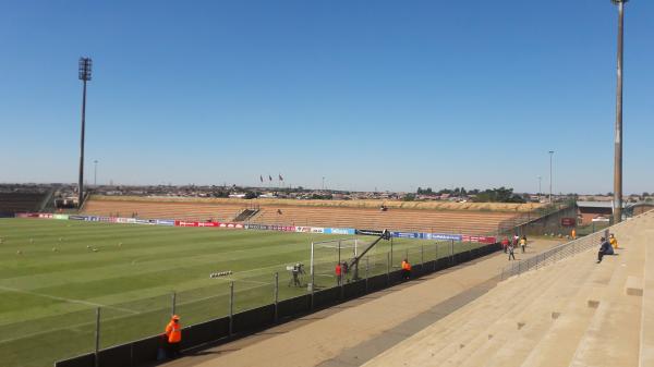 Makhulong Stadium - Tembisa, GP