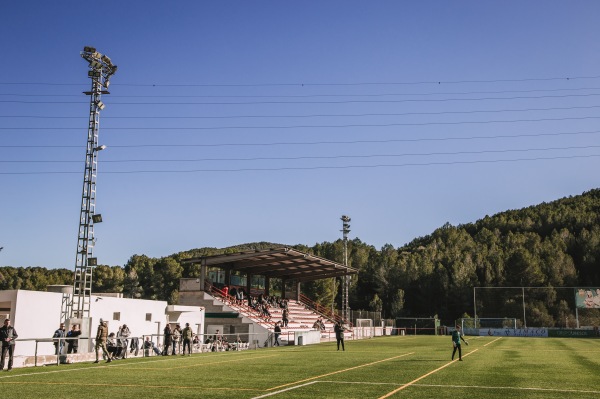 Campo de Fútbol El Regit - Adzaneta d'Albaida (Atzeneta d'Albaida), VC