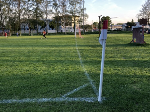 Schloßberg-Stadion Nebenplatz - Vogtsburg/Kaiserstuhl-Achkarren